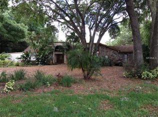 311 Hidden Lake Dr, Brandon, FL 33511