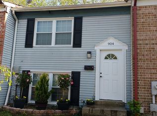 904 Top View Dr, Edgewood, MD 21040