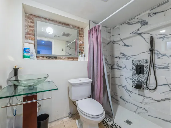 4 Highview Road image 10 of 11