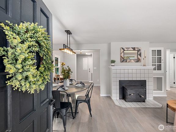 2nd image of 3333 SE 5th Street