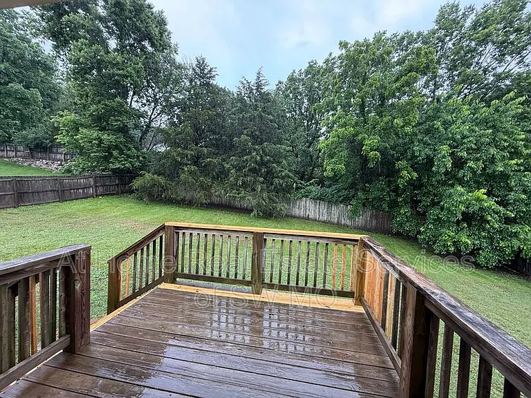 1082 Daisy Falls Dr — Photo 16