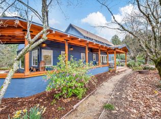 24995 Skyland Rd, Los Gatos, CA 95033