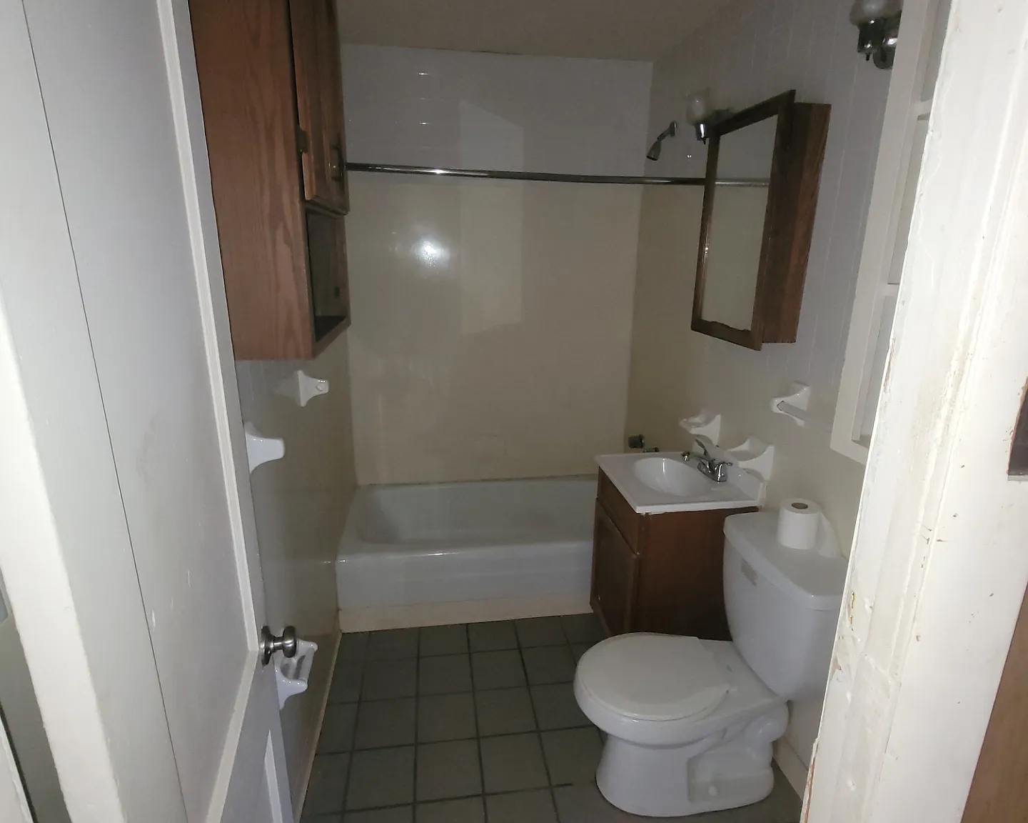 3 bed, 942 sqft, $1,800 — Photo 4