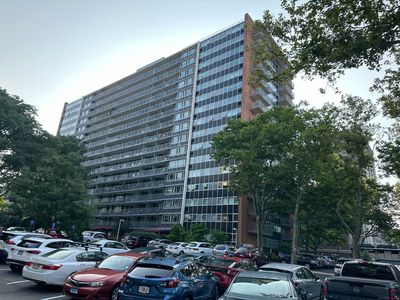 100 York Street #4-O, New Haven, CT, 06511