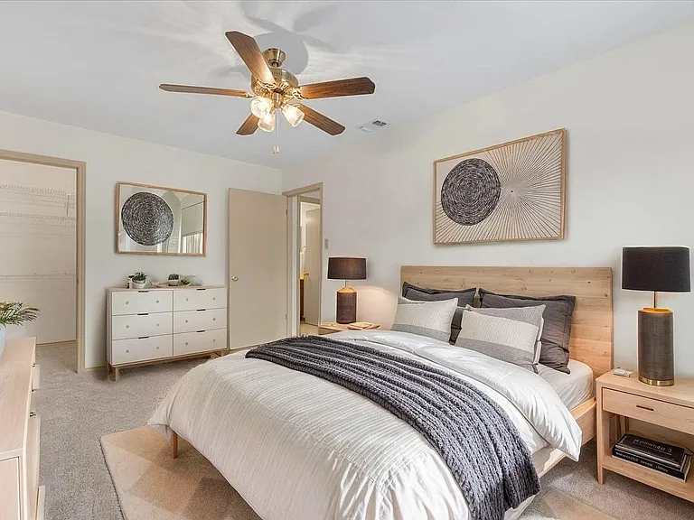 900 Taulbee Ln — Photo 6
