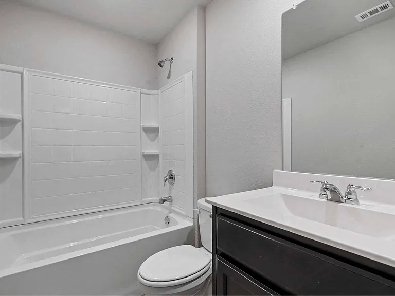 226 Seclusion Dr — Photo 26
