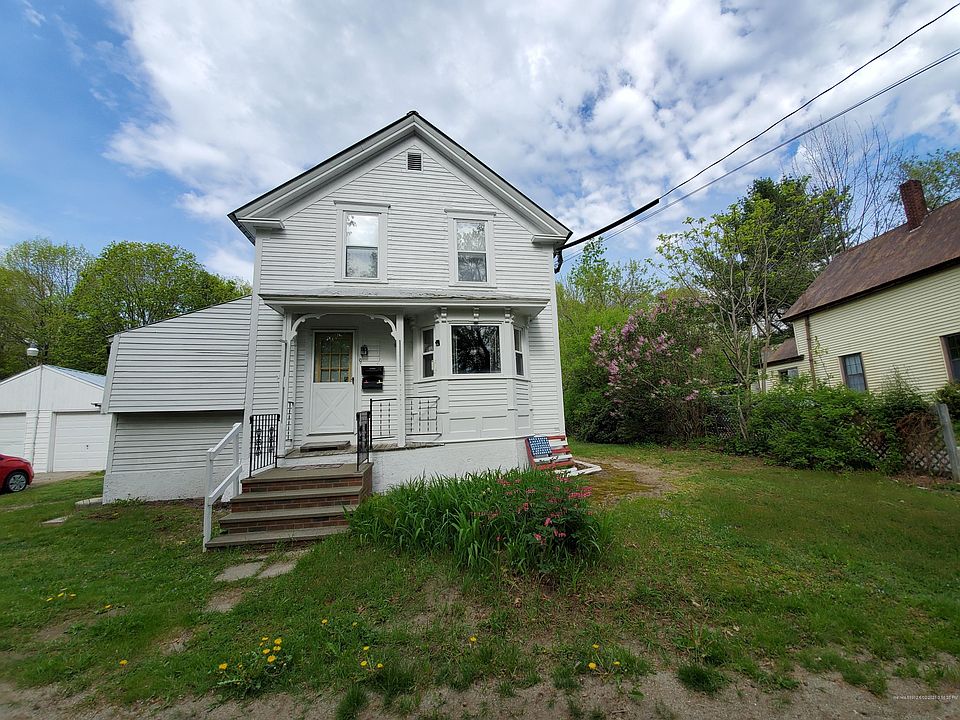 1st image of 9 Oak St