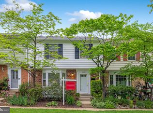 18521 Grouse Ln, Gaithersburg, MD 20879