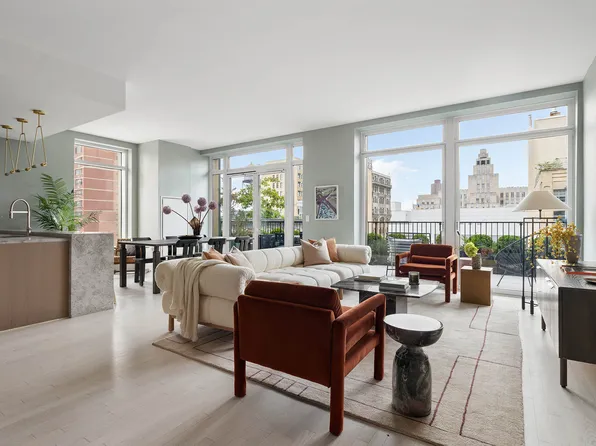 91 Leonard image 1 of 26