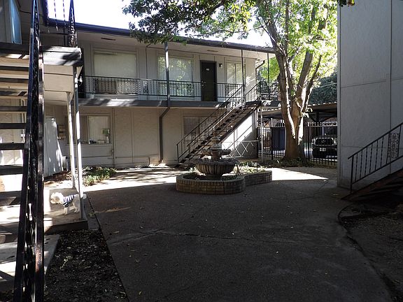 2nd image of 4220 Cole Ave #107