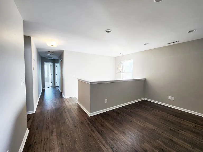 4925 Grace View Dr — Photo 10
