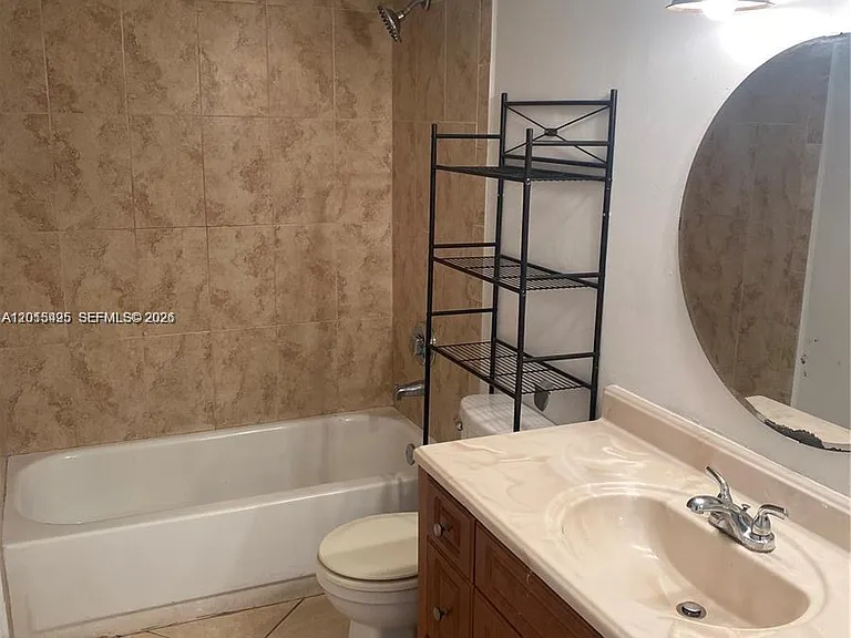 18330 NW 68th Ave #G — Photo 5