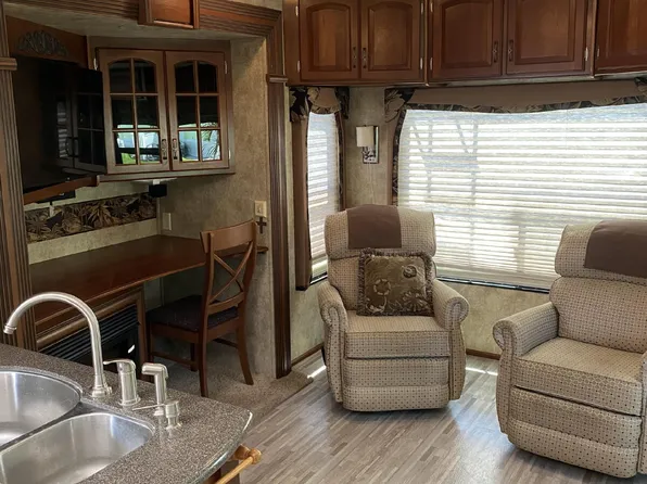 6124 Parkway E, Saint Cloud, FL 34771