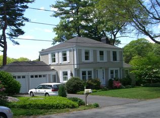 12 Humphreys Rd, Barrington, RI 02806