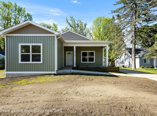 1729 Hillcrest St, Lansing, MI 48910