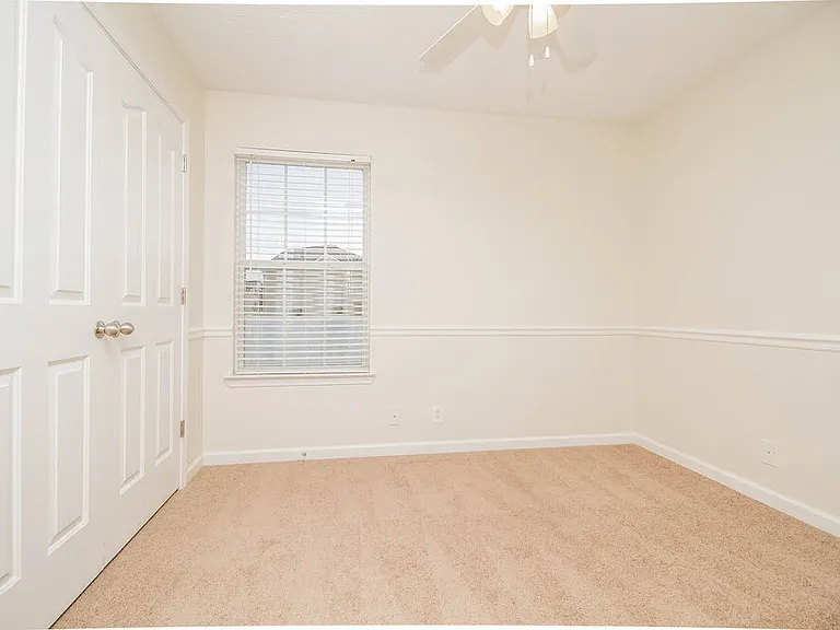 2116 Cason Trl — Photo 9
