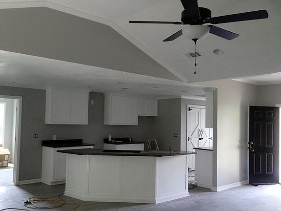 2nd image of 4025 Emerson Way
