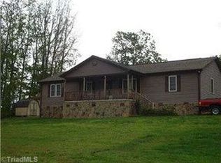 1593 Cid Rd, Lexington, NC 27292