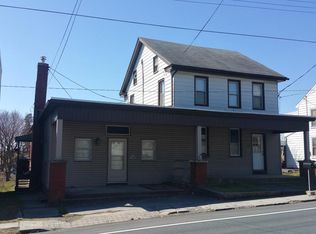 325 Ebenezer Rd, Lebanon, PA 17046