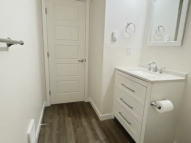 4809 S M St #B — Photo 15