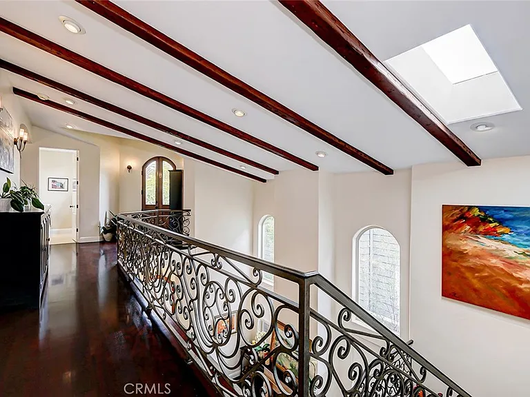 3005 N Poinsettia Ave — Photo 47
