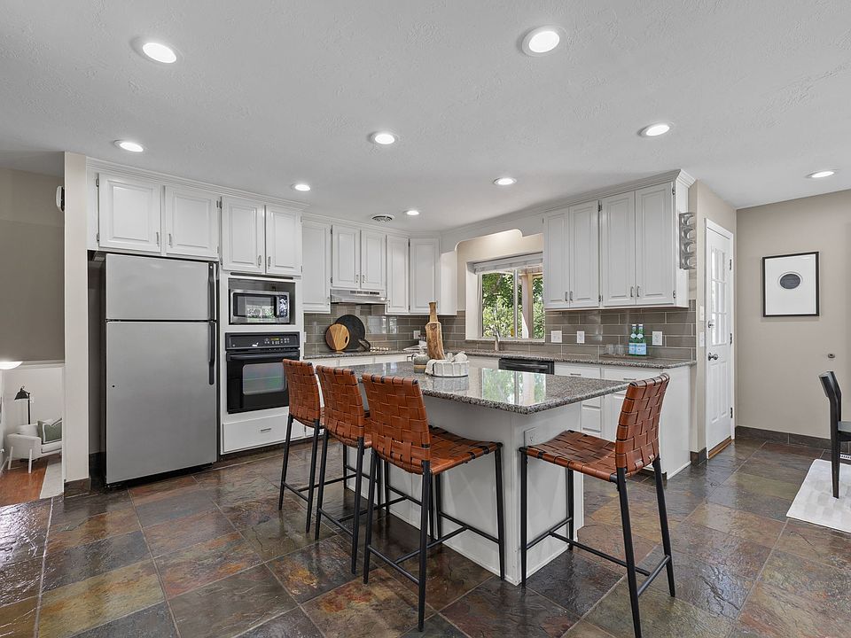 1st image of 2370 E Quail Run Cir