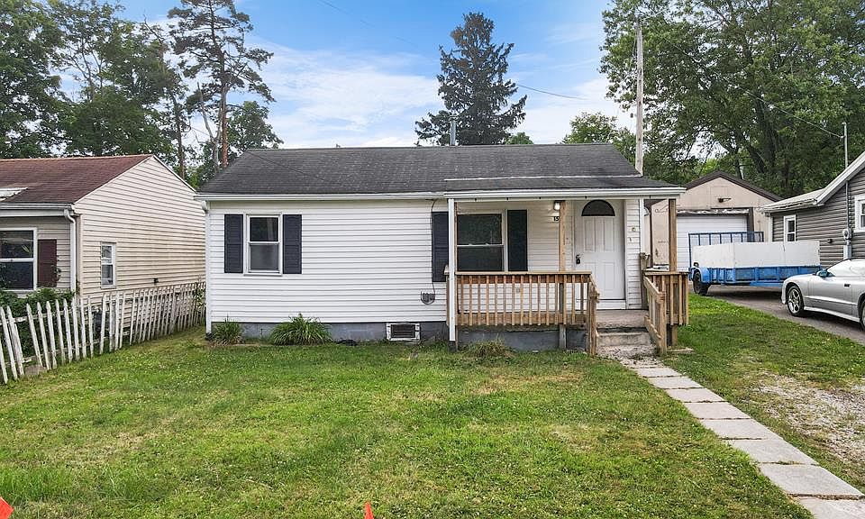 1st image of 155 Oxford Ave