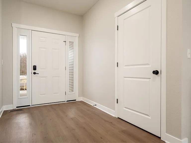 5740 Willow Creek Ln #1 — Photo 2