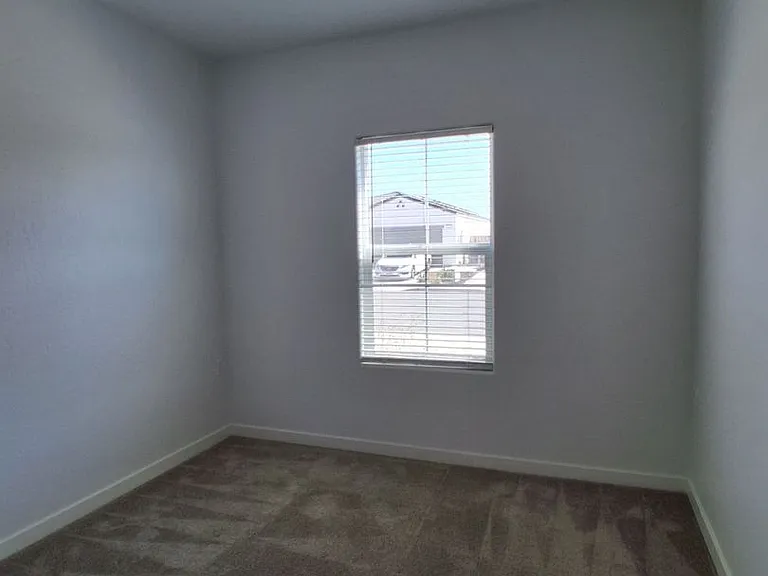 7046 W Willis Ave — Photo 13