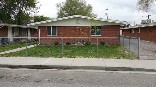 188 E. Baird Ave. Photo 1