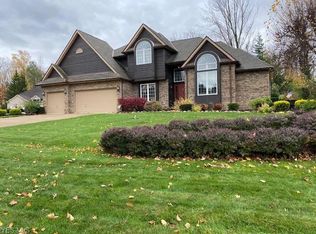 11400 Labrador Ln, Painesville, OH 44077