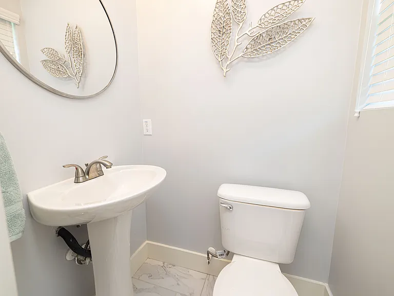 3907 Southlawn St — Photo 26