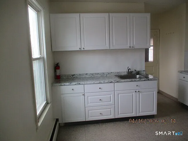 1720 E Main St #2 — Photo 5