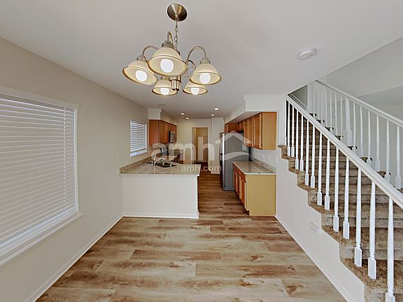 4th image of 19015 Burlington Pl