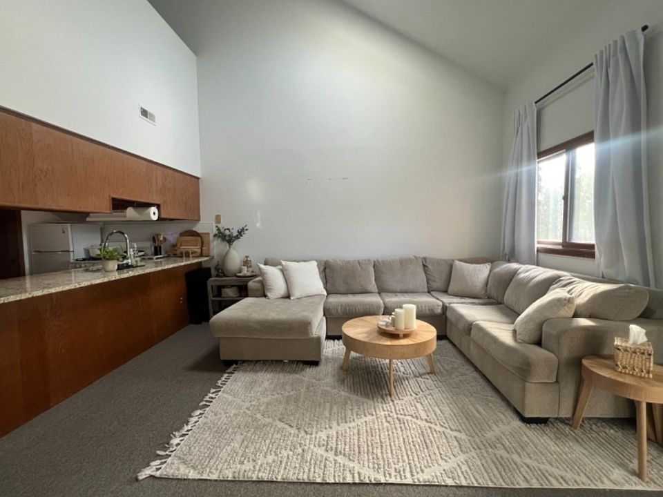2nd image of 1 Beaver Creek Dr Unit 10