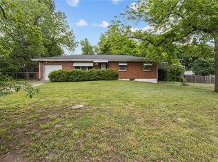 100 E Longfellow St, Kansas City, MO 64119