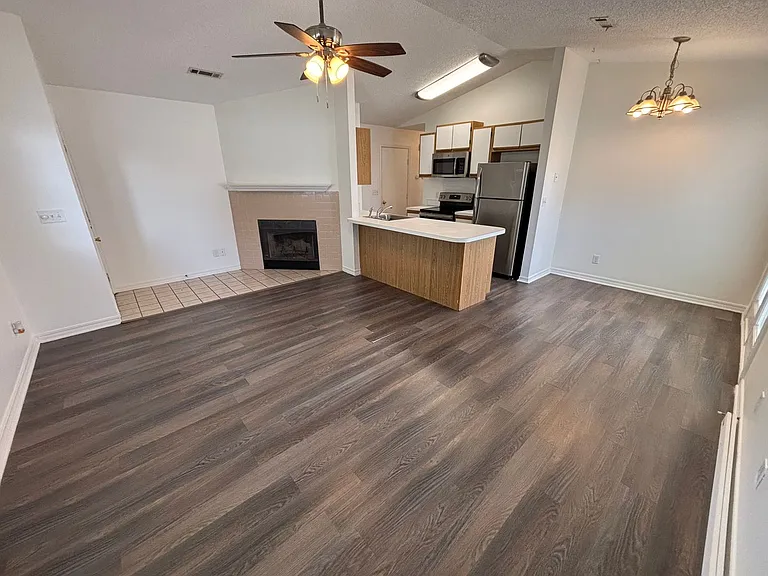 1706 N Noelle Ave — Photo 5