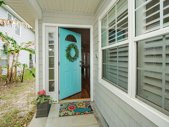 2nd image of 1106 Theodore Ave