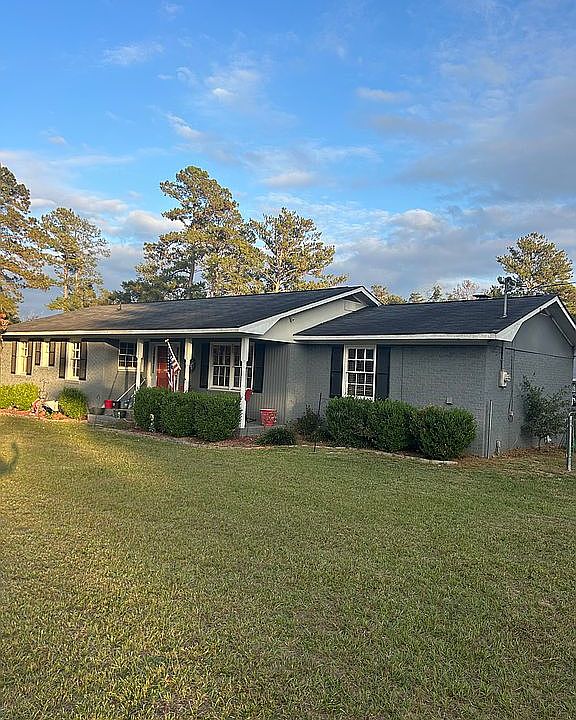 1st image of 211 Virginia Cir