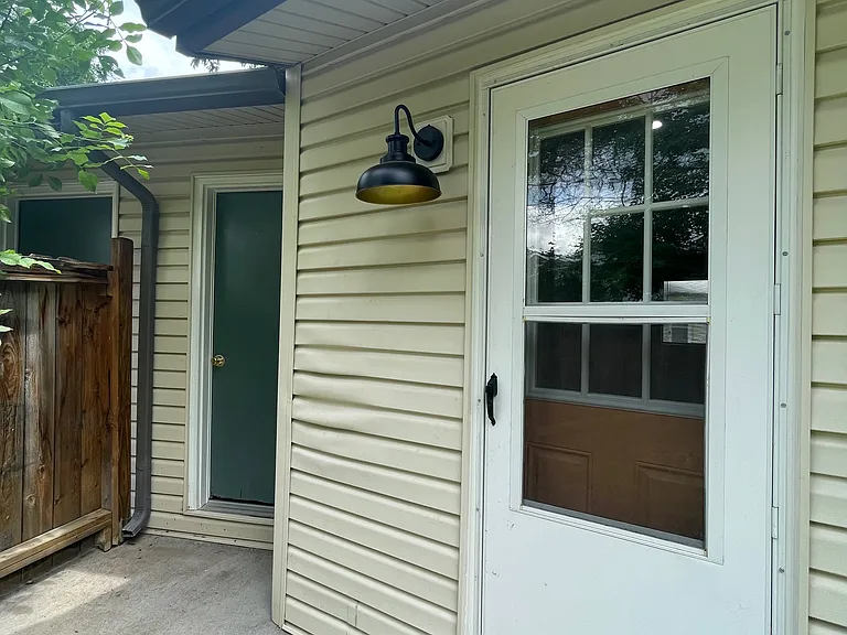1335 Cherry St — Photo 32