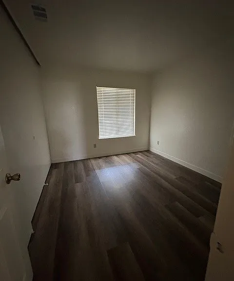591 E Merrimac Ct — Photo 12