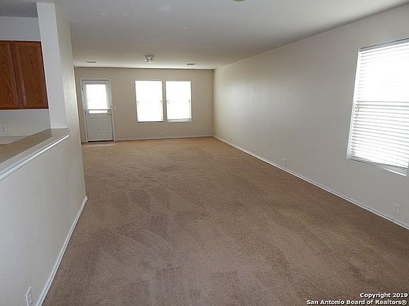 3rd image of 3027 McDonald Oak