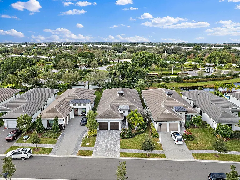 2938 Gin Berry Way — Photo 30