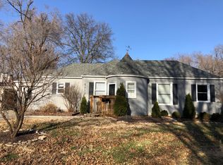 5213 Alder Dr, Roeland Park, KS 66205