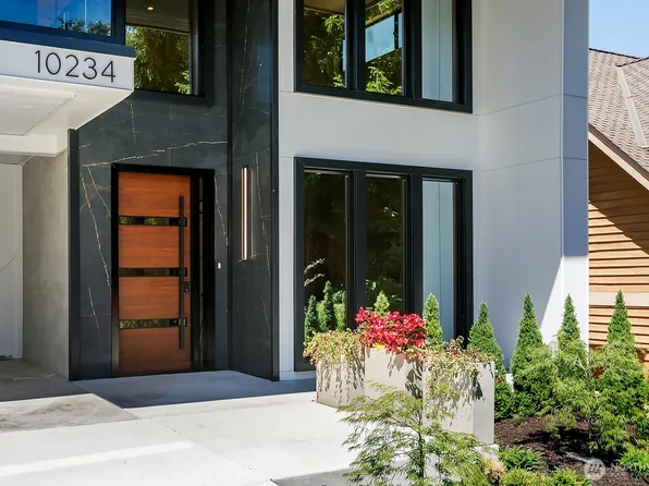 10234 NE 20th Place, Bellevue, WA 98004