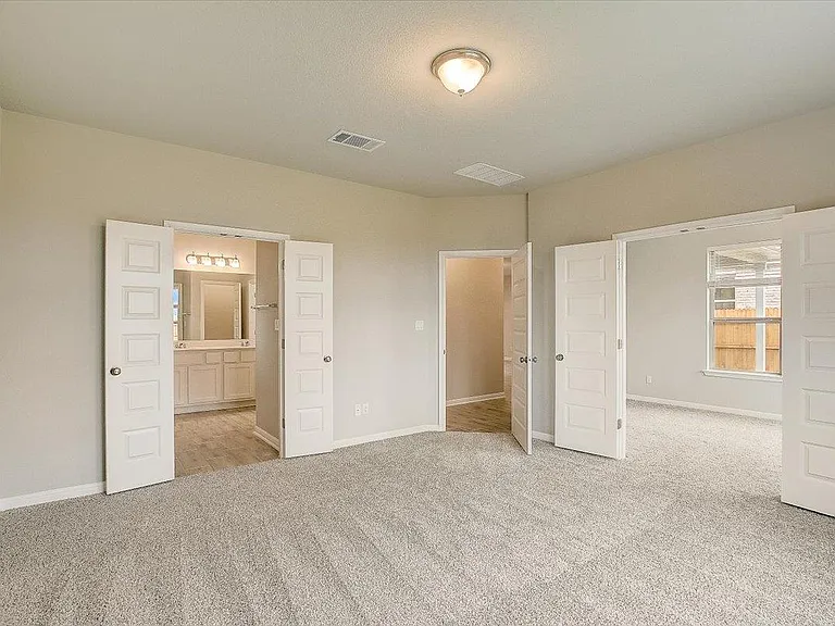 108 Peruvian Ln — Photo 23