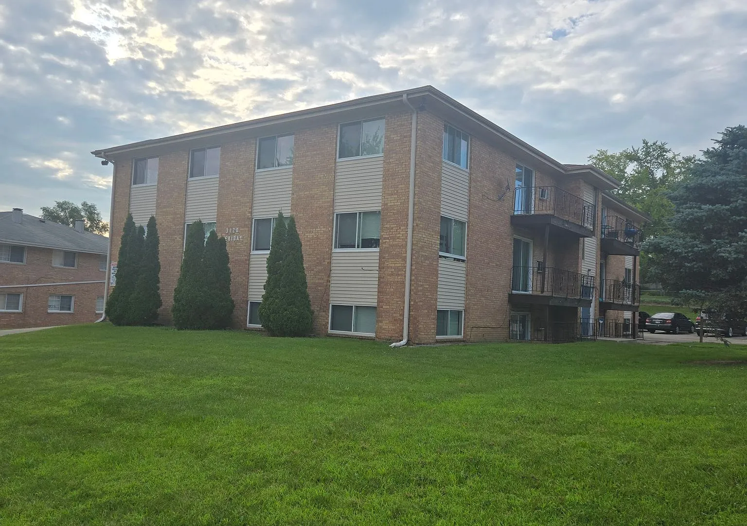 3120 Meriday Ln — Photo 1