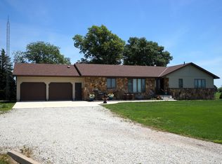 13827 R Rd, Osceola, NE 68651