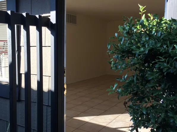 (undisclosed Address), Petaluma, CA 94952