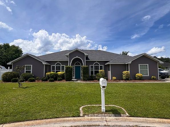 236 Lake Forest South Dr